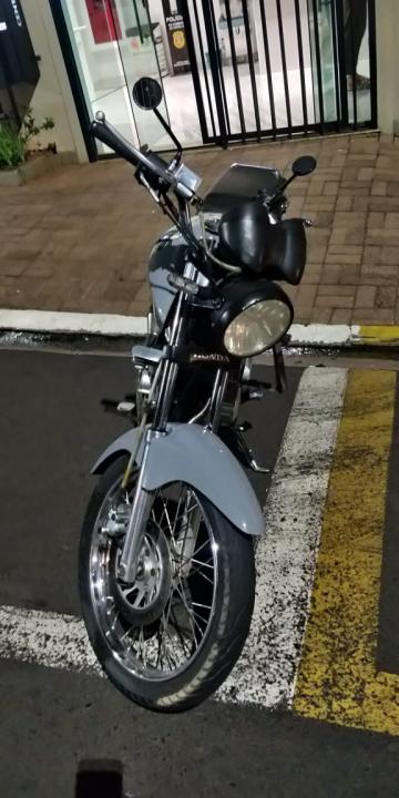 Foto 3 de 3 — Casal se da mal e acabam presos após roubo de moto em Araraquara